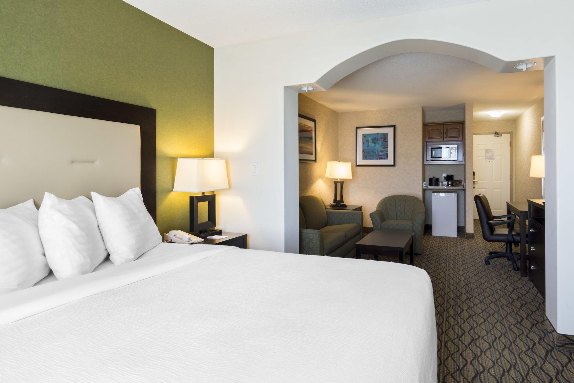 Clarion Hotel & Conference Centre Sherwood Park Esterno foto