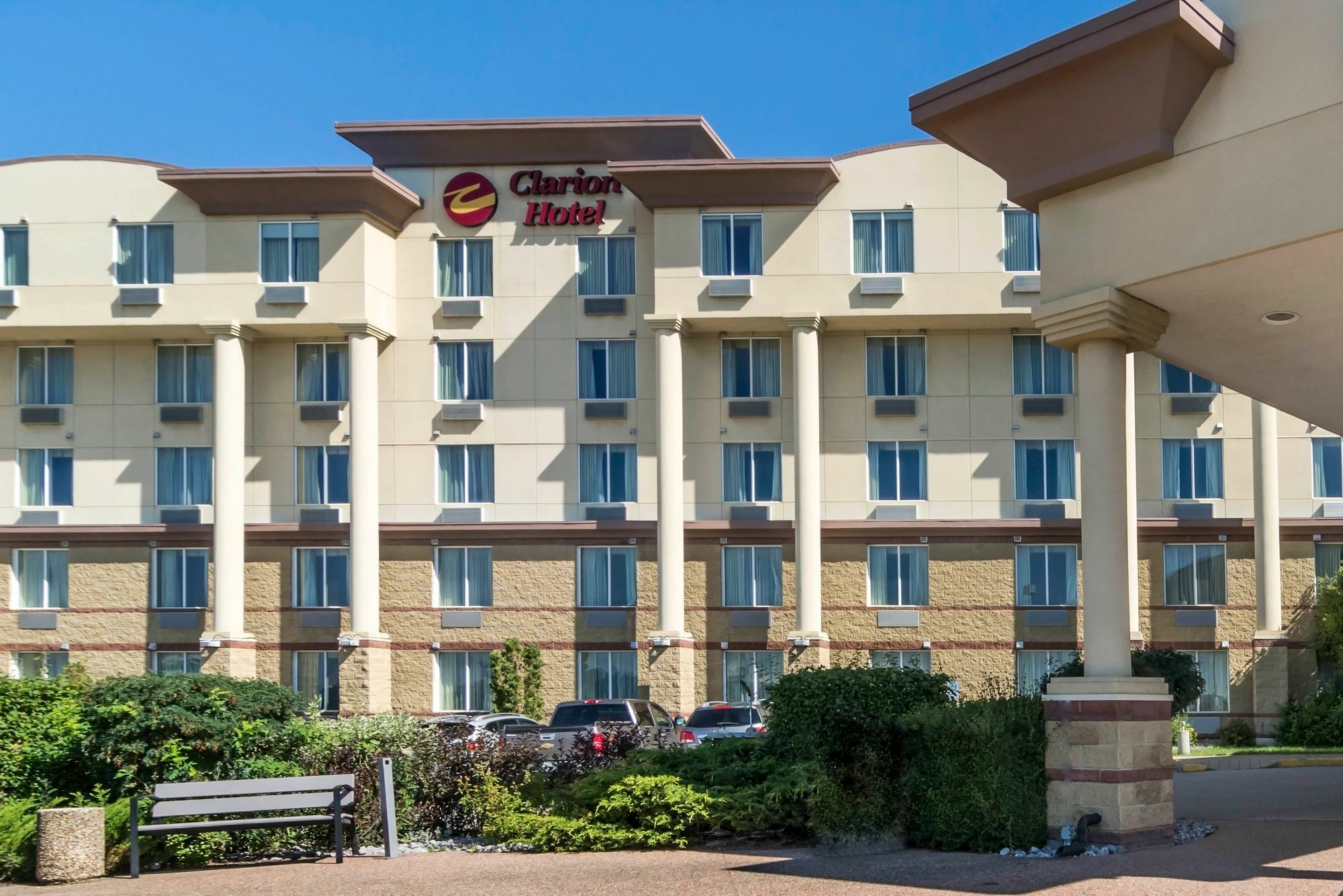 Clarion Hotel & Conference Centre Sherwood Park Esterno foto